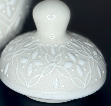 Sugar Bowl- White