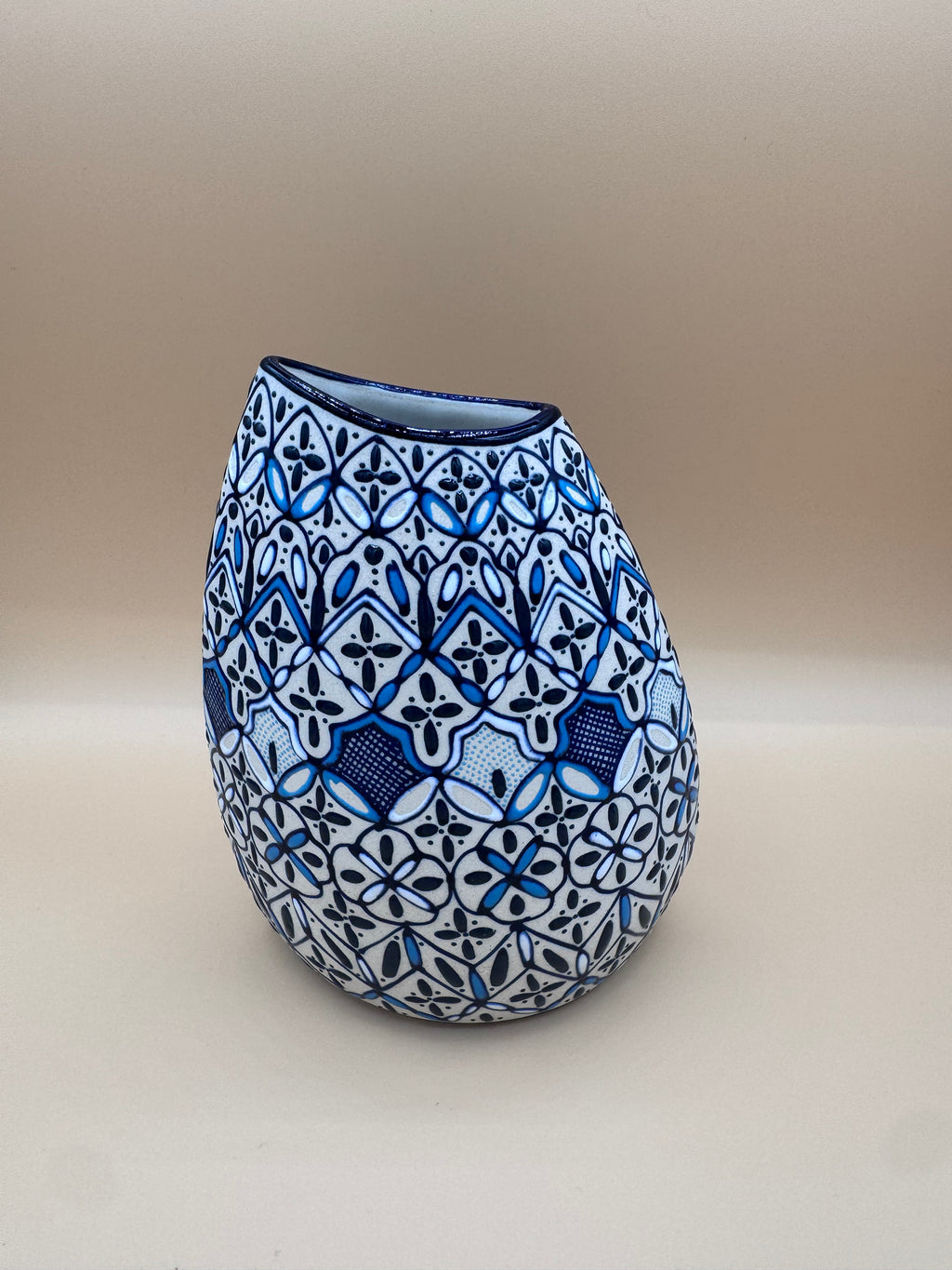 Handmade Talavera Ceramic Vase- Blue/White